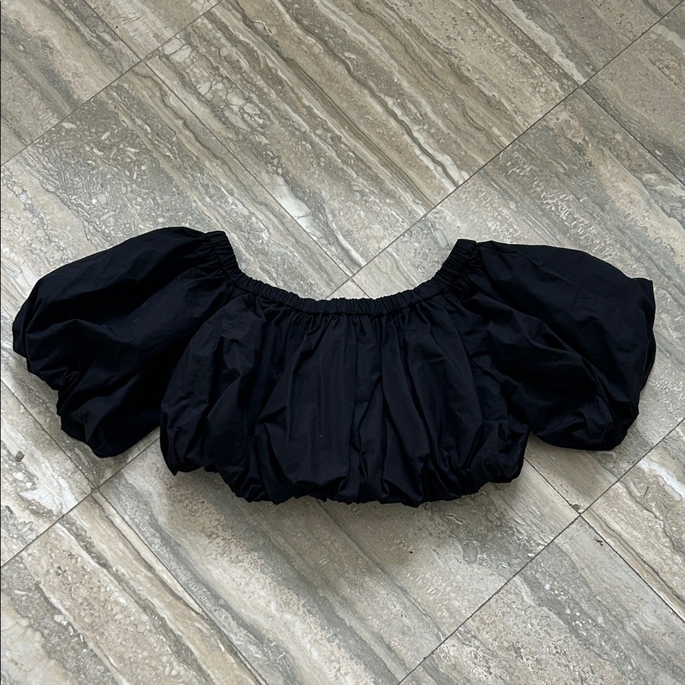10 Crosby Derek Lam Black Gathered crop Top size 6